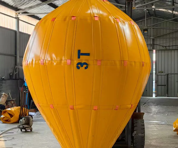 Fabrikk for 100 tonn fallskjermtype PVC undervanns luftløfteposer